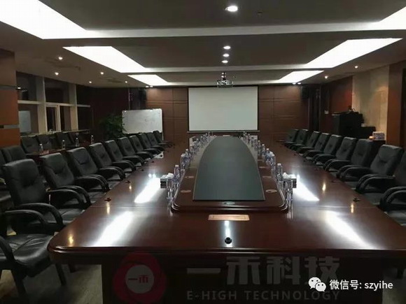 2_resize.jpg 2_resize.jpg